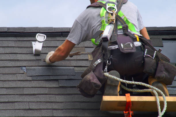 Best Flat Roof Repair Services  in Lawrence, KS